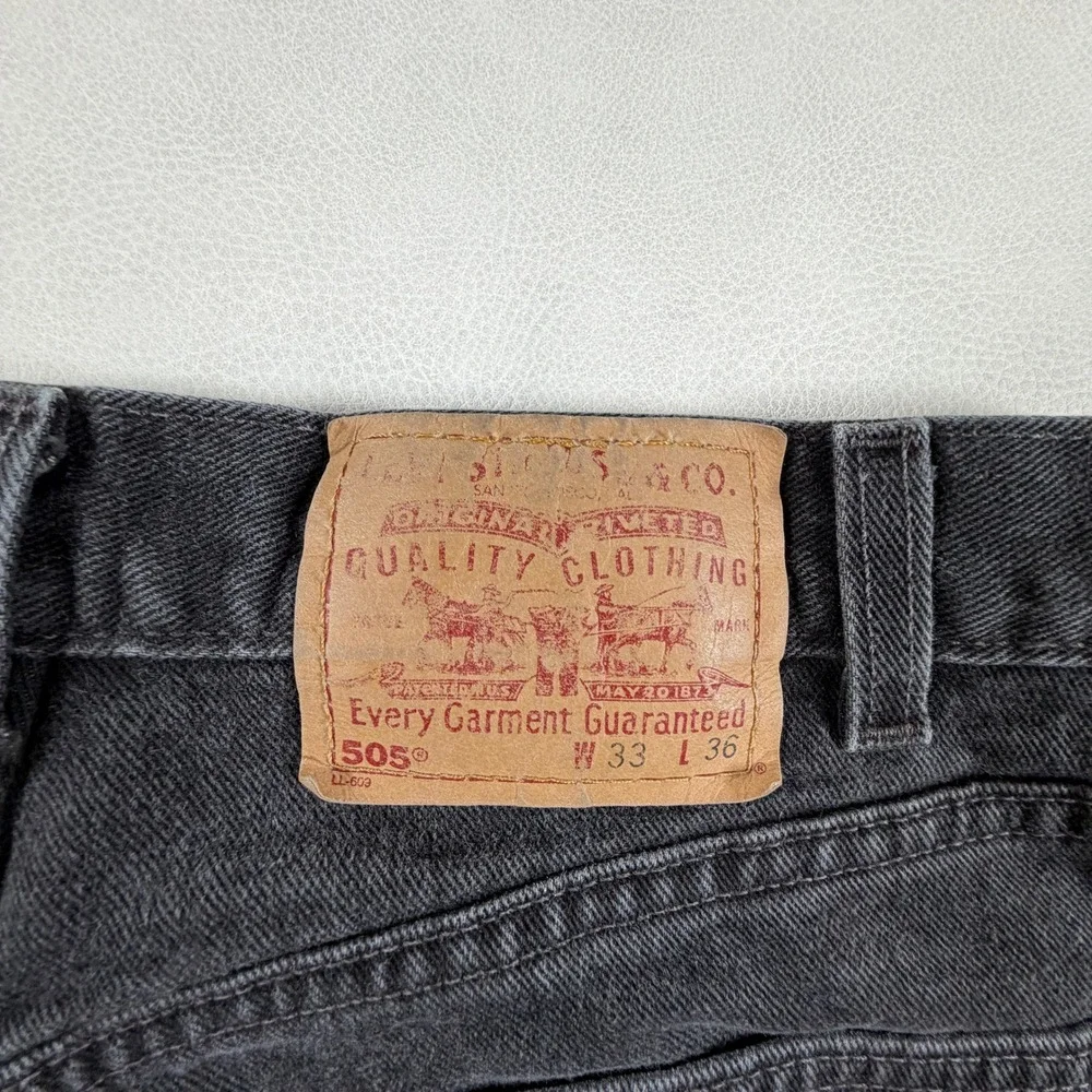 Vintage Levis 505 Mens 30x36 Regular Fit Straight Leg Black Jeans Made in USA